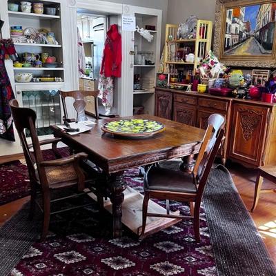 SEATING/DINING DECOR