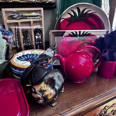 VINTAGE PIG BANK~RED DECOR