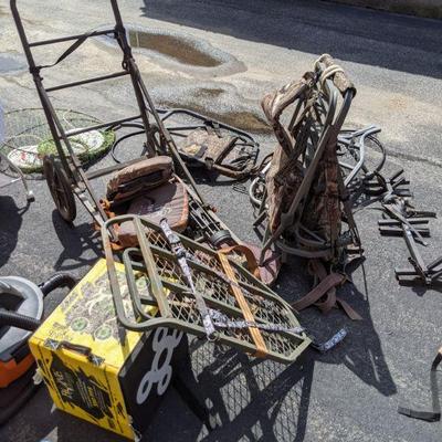 Hunting Equipment 