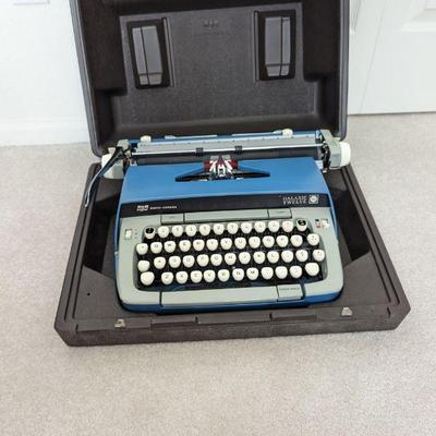 Smith Corona Galaxie Twelve typewriter