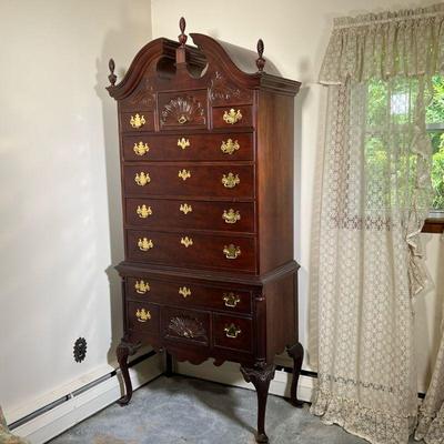 THOMASVILLE CHIPPENDALE HIGHBOY | â€œThomasville The Mahogany Collectionâ€ Highboy with eleven drawers of which two are shell carved,...