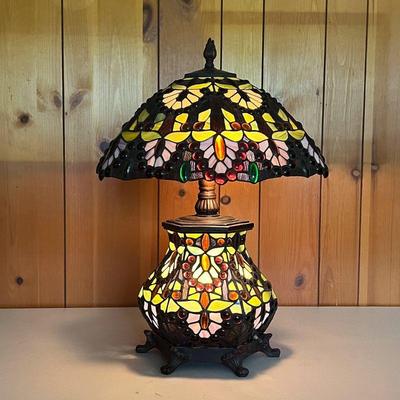 STAINED GLASS LAMP SHADE & BASE | Both shade and base illuminate, lamp sits on four feet. Very ornate stained glass in green and...