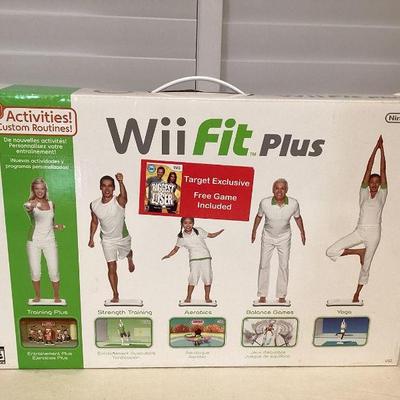 MTT031 Wii Fit Plus Balance Board Accessory & Game New