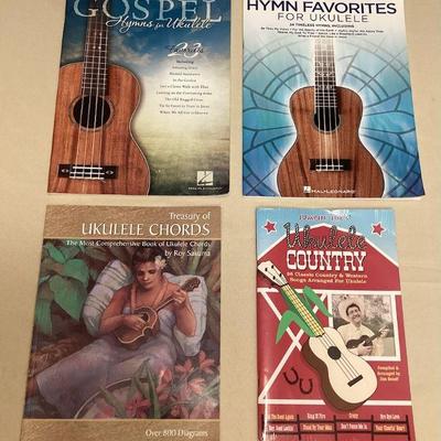 MTT142 Four Ukulele Song Books