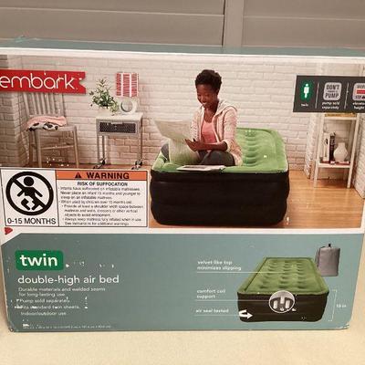 MTT056 Embark Twin Sized Double-High Air Bed New