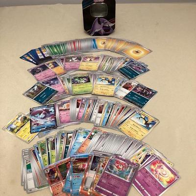 MTT220 Over 300 Japanese PokÃ©mon Trading Cards & Storage Tin
