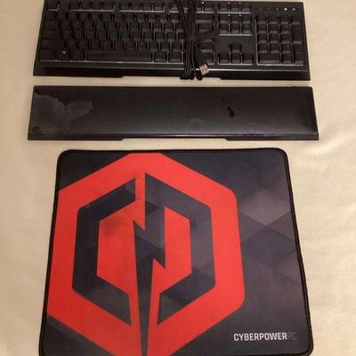 MTT126 Gaming Keyboard, Mouse Pad & Hand Rest