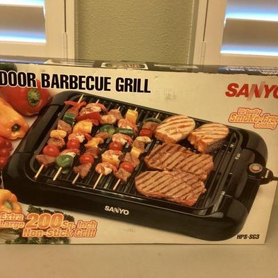 MTT097 Sanyo Indoor Barbecue Grill New