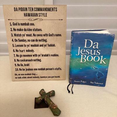 MTT050 Da Jesus Book, Da Pidgin Ten Commandments Hawaiian Style & Raku Cross