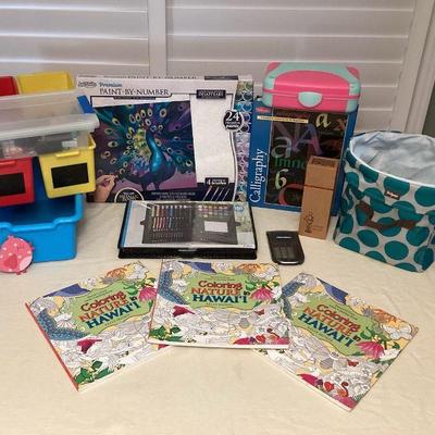 MTT233 Art Kits, Books & Supplies And Storage Containers 