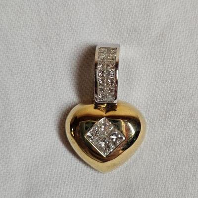 https://www.auctionninja.com/stress-free-estate-services-llc/sales/details/giant-nh-coast-estate-gold-silver-and-costume-jewelry-auction-...