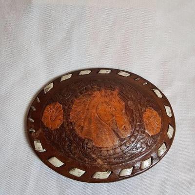 https://www.auctionninja.com/stress-free-estate-services-llc/sales/details/giant-nh-coast-estate-gold-silver-and-costume-jewelry-auction-...