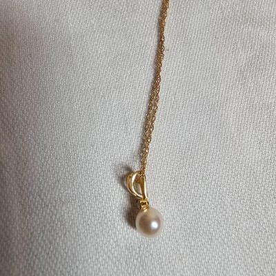 https://www.auctionninja.com/stress-free-estate-services-llc/sales/details/giant-nh-coast-estate-gold-silver-and-costume-jewelry-auction-...