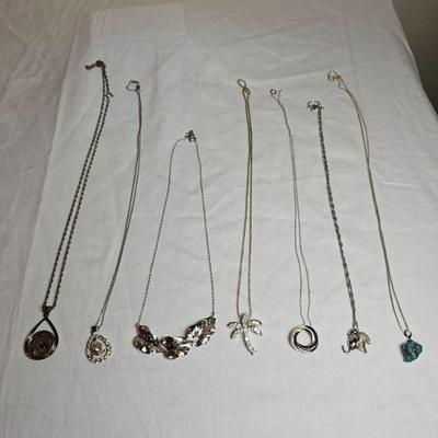https://www.auctionninja.com/stress-free-estate-services-llc/sales/details/giant-nh-coast-estate-gold-silver-and-costume-jewelry-auction-...