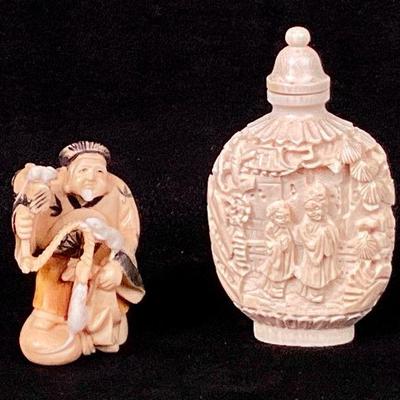 JIFI959 Hand Carved Opium Bottle & Nesuki Figurine	Signed Netsuki figurine, Ivory colored opium bottle.
