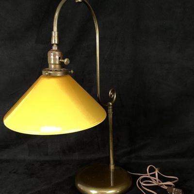 JIFI107 Leviton Handblown Glass & Brass Lamp	This is a vintage Leviton brass lamp with a handblown yellow-orange glass lamp shade.Â 
