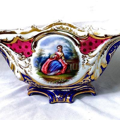 JIFI922 Vintage French Cachepot	Planter measures approximately 14.5 inches wide x 7.5 inches tall x 6.5 inches deep. Â Marked 207 on...