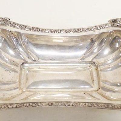 1172	ANTIQUE SILVER DOUBLE HANDLED TRAY, 5.4 TOZ
