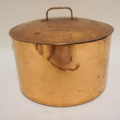1029	LARGE COPPER COVERED POT WITH DOVE TAILED BOTTOM, APPROXIMATELY 12 IN X 10 IN
