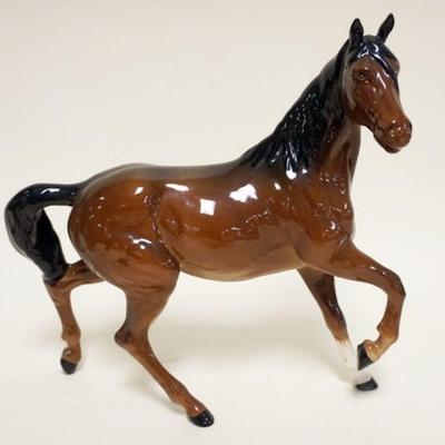 1162	ROYAL DOULTON HORSE FIGURE STATUE, APPROXIMATELY 9 IN H
