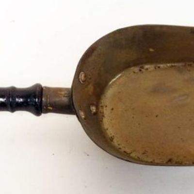 1138	ANTIQUE WOOD HANDLED BRASS SCOOP, APPROXIMATELY 14 IN
