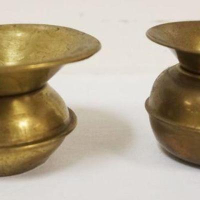 1290	2 MINIATURE BRASS SPITTOONS, APPROXIMATELY 2 IN HIGH
