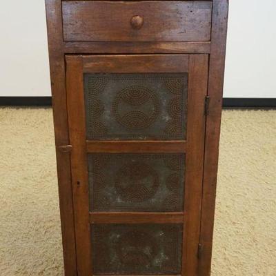 1187	ANTIQUE COUNTRY PINE PIE SAFE WITH 1 DRAWER, 1 DOOR AND PIECRED METAL PANEL, NARROW, APPROXIMATELY 24 IN X 18 IN X 53 IN H
