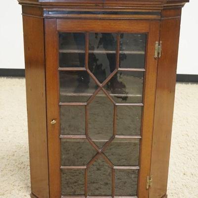 1292	ANTIQUE MAHOGANY HANGING CORNER CUPBOARD, APPROXIMATELY 28 IN X 18 IN X 37 IN HIGH
