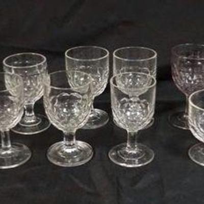 1139	LARGE GROUP OF ANTIQUE PATTERN GLASS GOBLETS, MOST ARE HONEYCOMB PATTERN, APPROXIMATELY 6 IN H
