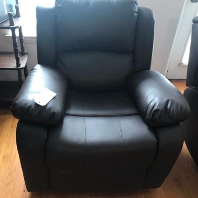 recliner $150
2 available