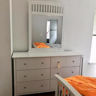 Dresser with mirror $130