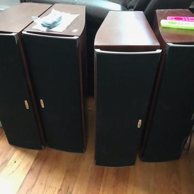 pair of speakers $99