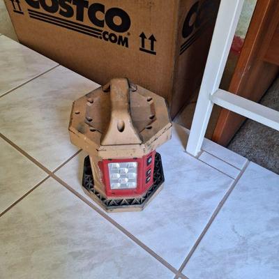 MILWAUKEE jobsite worklight w/18v 4.0 battery