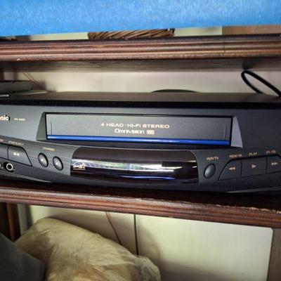 PANASONIC VHS player
PV-8451