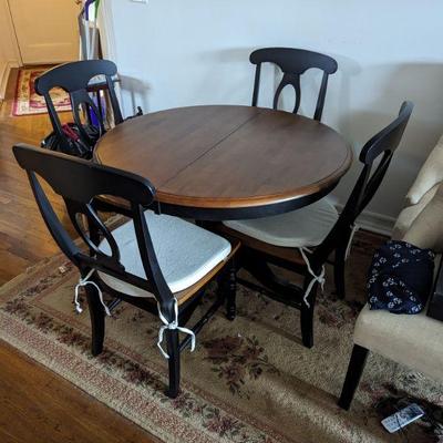 Raymour Flannigan Dining room table and chairs 
