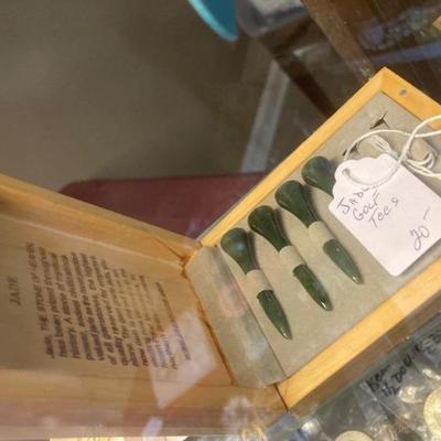 jade golf tees