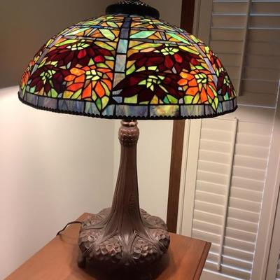 $249 Large Tiffany Style Dragonfly lamp 34â€H 24â€diameter 