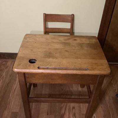 $89 Vintage all wood child's desk & chair 24"H 24"W 18"depth-desk, 25"H 14"W -chair 