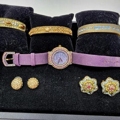 Lot 84 - Heidi Daus Costume Jewelry 