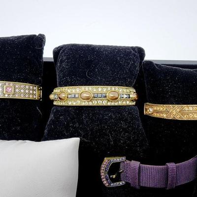 Lot 84 - Heidi Daus Costume Jewelry 