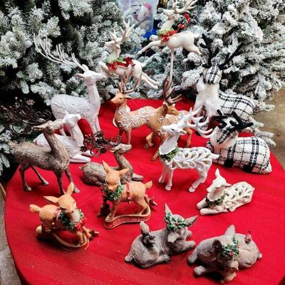 Lot 93 - Valerie Parr Hill Reindeer Collection 