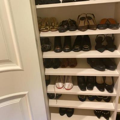 EstateSalesByOlga in Franklin Lakes Estate Sale