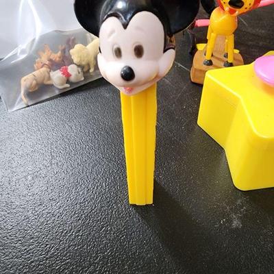 Mickey Mouse Pez