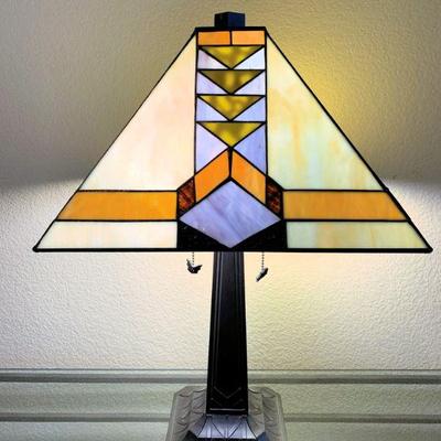 Colour Creations Timeless Serenity Tiffany-style lamp by Tania Bricel