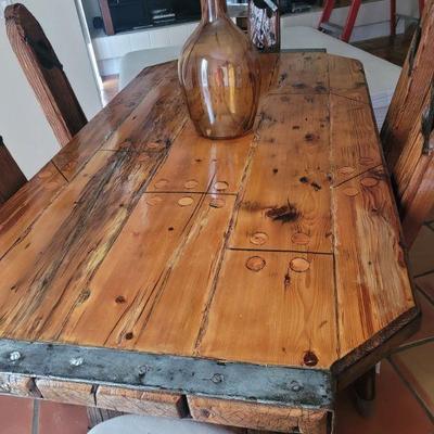 Very nice dining room table, per the owner, this came from a door off of a WWII ship