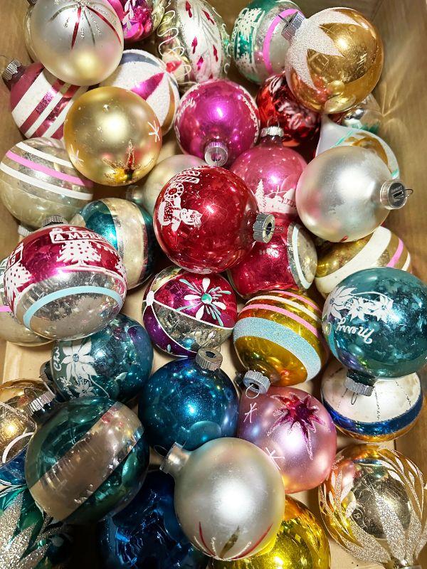 RETRO Kaisertown Carnaby Estate Sale