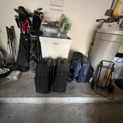 Golfing equipment 