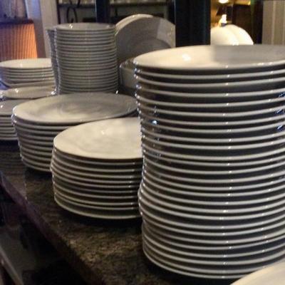 Dinnerware, in bulk