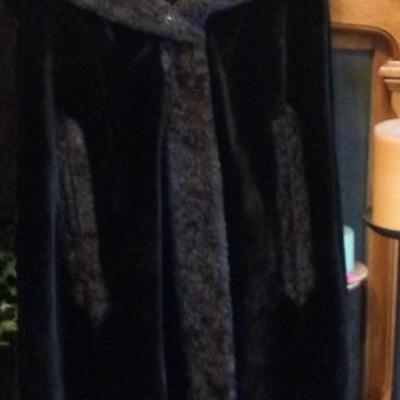 Nice cape