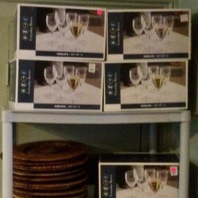 More boxed stemware